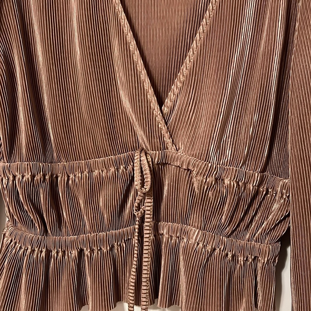 ZARA Blouse - Picture 3 of 3